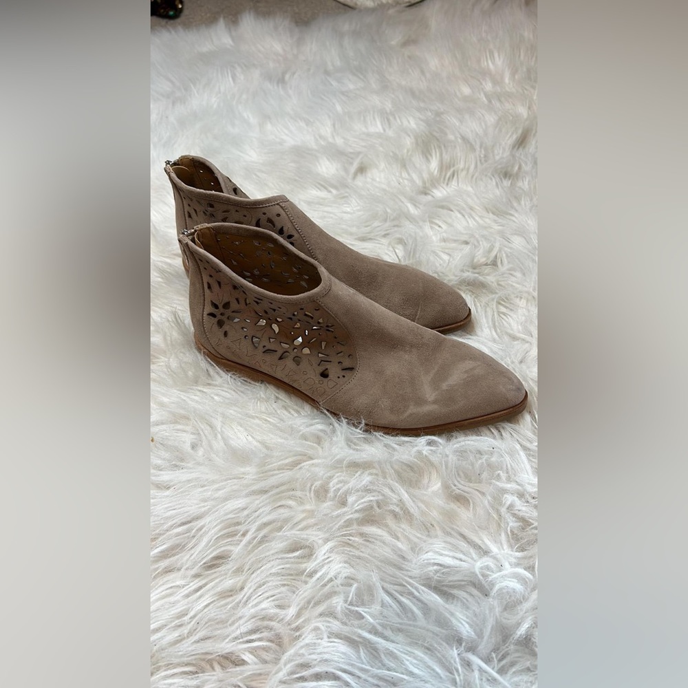 Italeau Perla Women's Laser Cut Ankle Booties - Waterproof - Picture 9 of 10